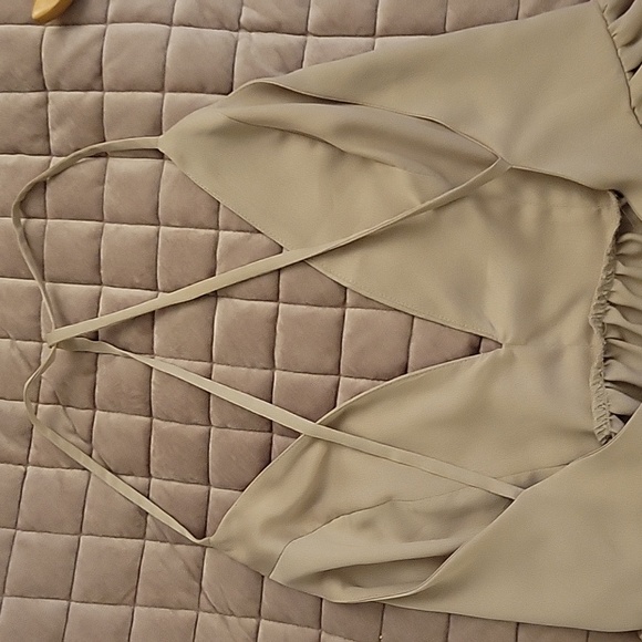 New ASOS Backless Deep Plunge Peplum Top - Picture 7 of 8